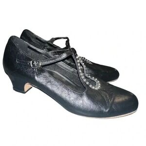 Beacon Character Dance Shoes 8W Black Rhinestone T-Strap Leather Kitten Heel